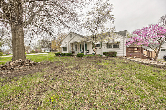 6810HawthorneAve-1