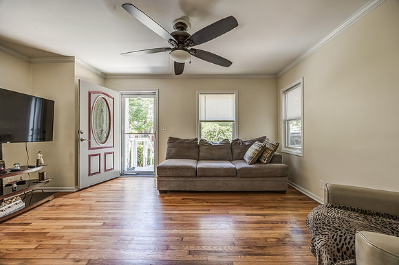 2419HarvardAve-13