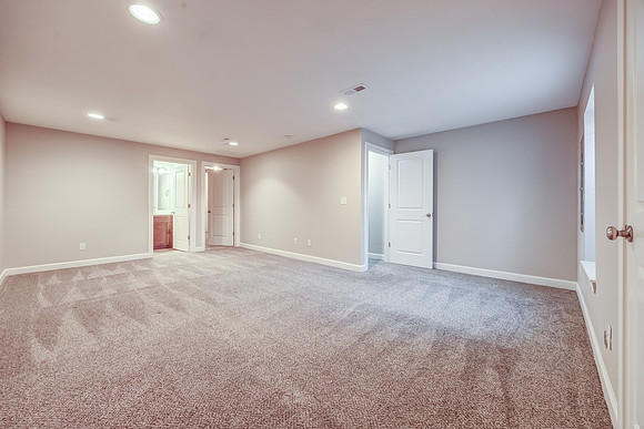 10530ClubhouseDr-22