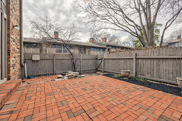 8728Metcalf-10