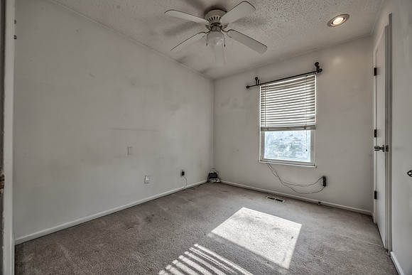 3032S53ST-18