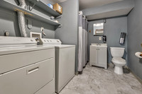5722NortonAve-19