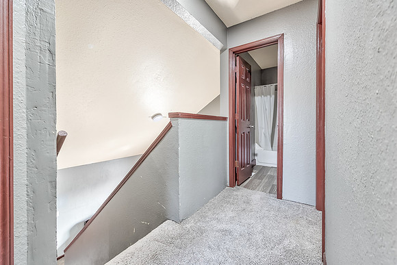 5722NortonAve-41