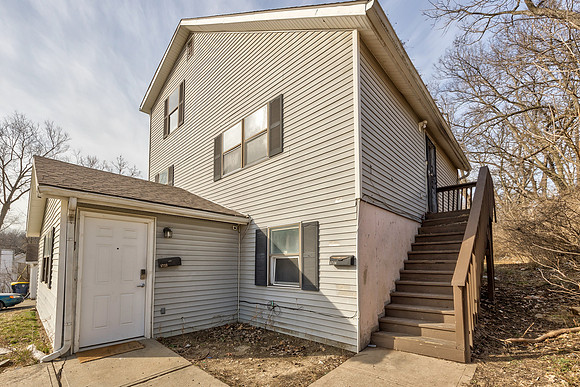 5722NortonAve-42