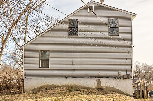 5722NortonAve-54