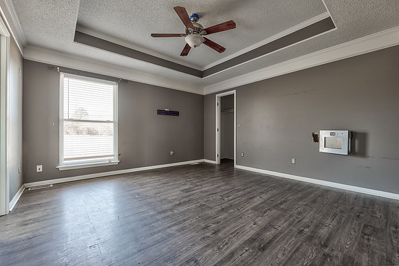 7028NWinchester-18