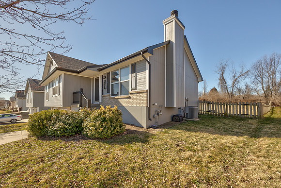7028NWinchester-24
