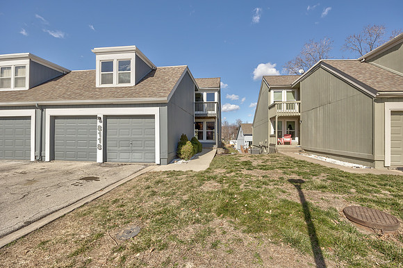 8118Monrovia-3