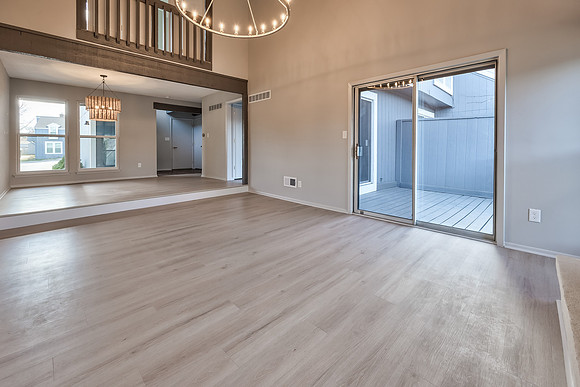 8118Monrovia-9