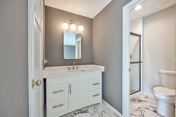 8118Monrovia-21