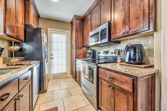 5532AberdeenRD-11