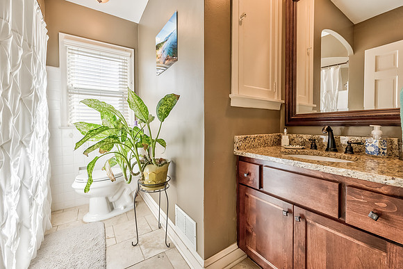 5532AberdeenRD-13