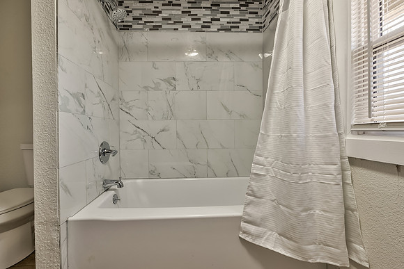 3629BrooklynAve-23