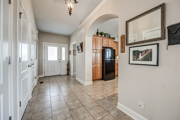 206ThomasCir-5