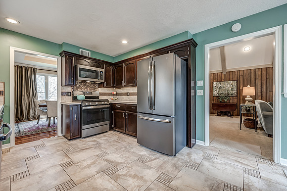 13001W104ST-16