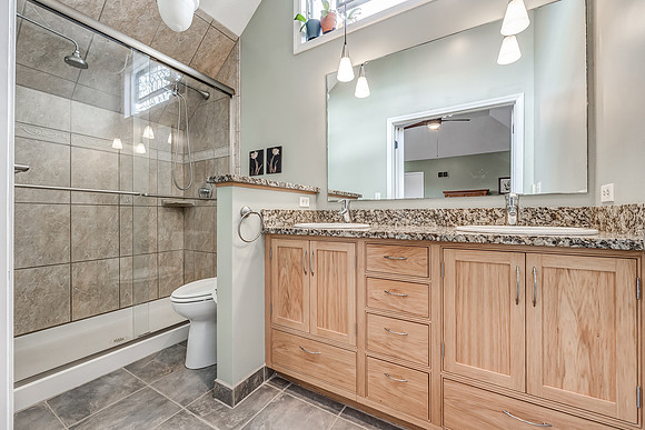 13001W104ST-23