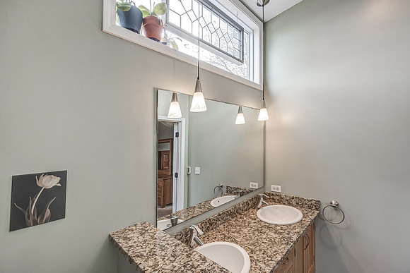 13001W104ST-24