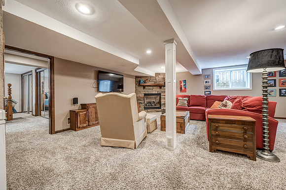 13001W104ST-28