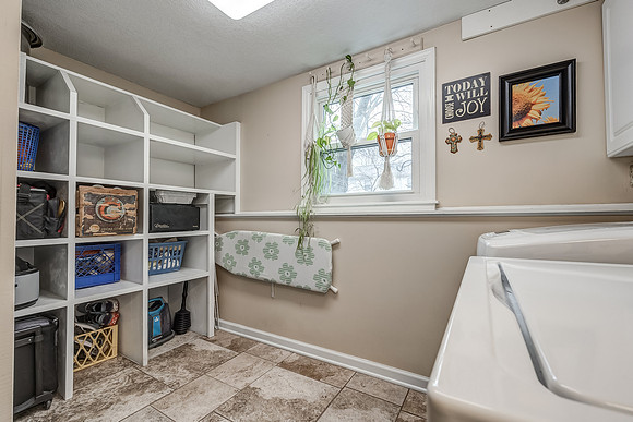 13001W104ST-34