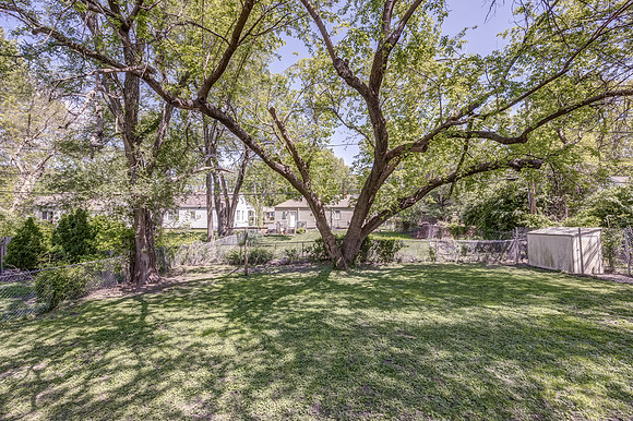 6015FontanaST-22