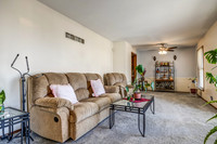 8405E104ST-2