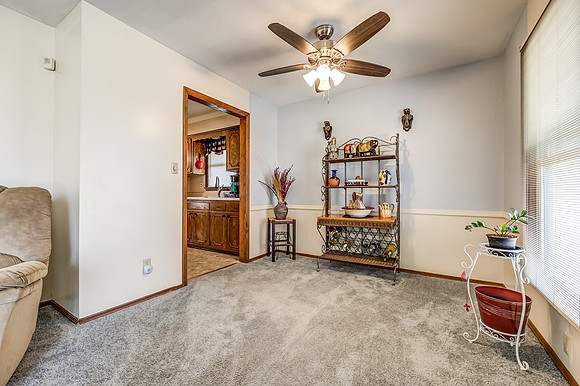 8405E104ST-3
