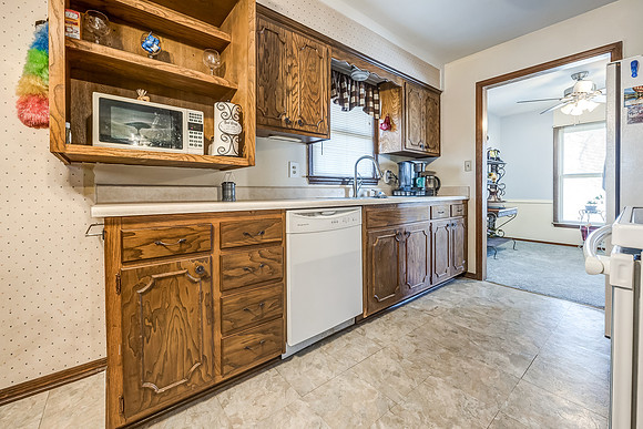 8405E104ST-6