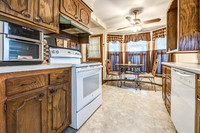 8405E104ST-9