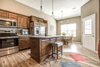 409NEChestnutCT-13