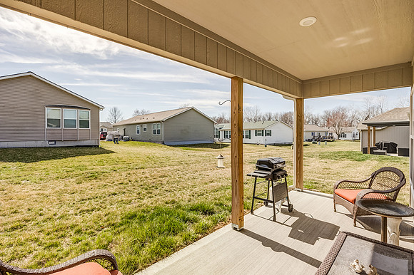 409NEChestnutCT-22