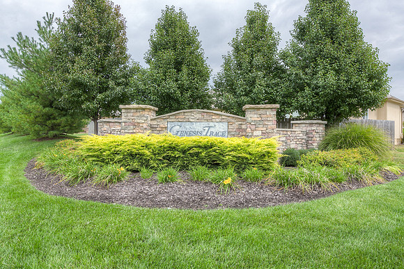 12221PineValley-31