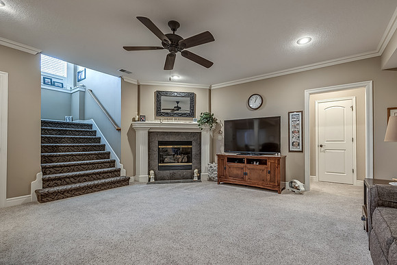 12716W49ST-8