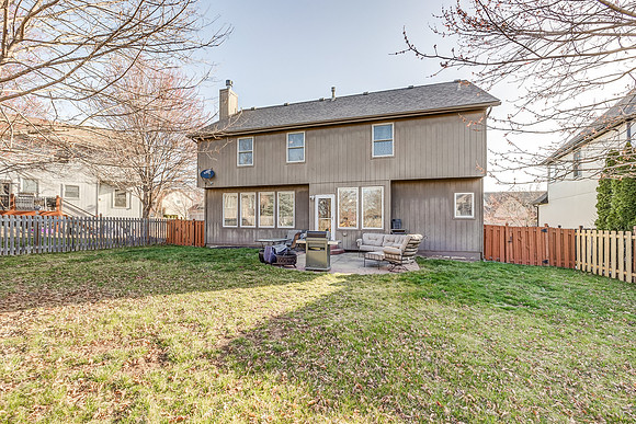 15590SWidmerST-33