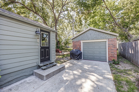 8620HayesDR-20