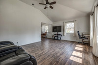 1136QuincyST-12
