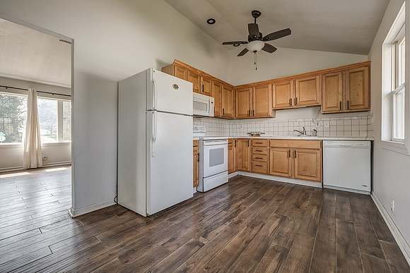 1136QuincyST-19