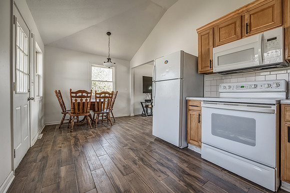 1136QuincyST-21