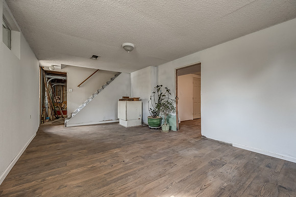 1136QuincyST-24