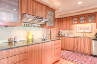 121W49ST2003-10