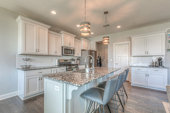 23606W92ST-17