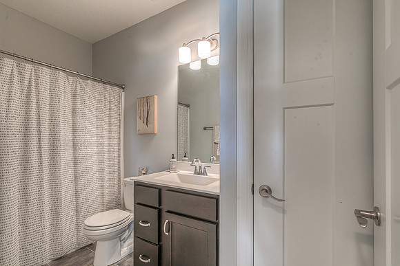 23606W92ST-9