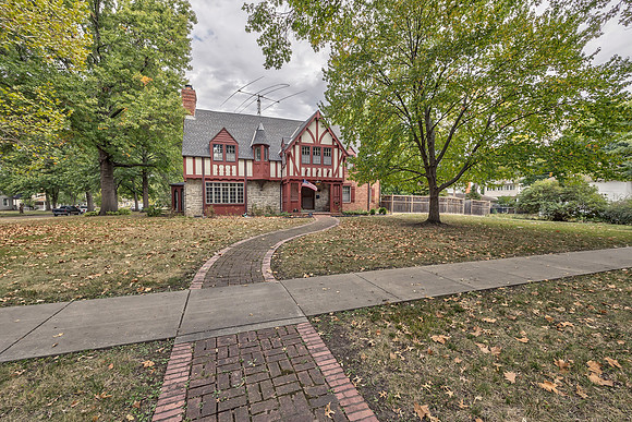 321WThirdSt-4