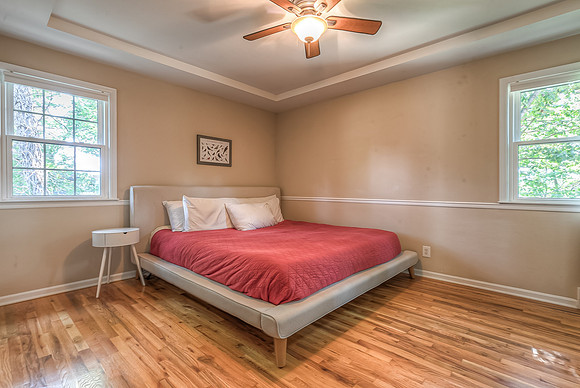 9115SomersetDr-17