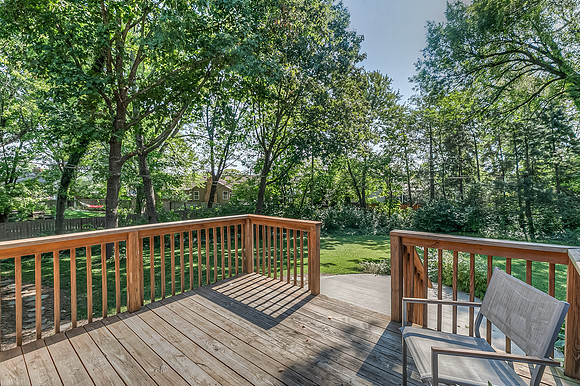 9115SomersetDr-25