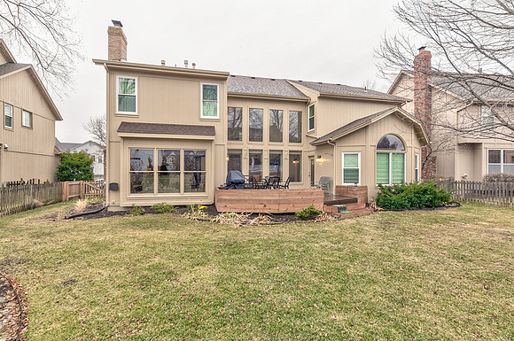 13115LarsenSt-39