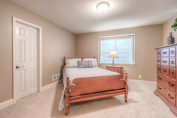 26145W111PL-38