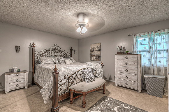 1000SValleyRd-20