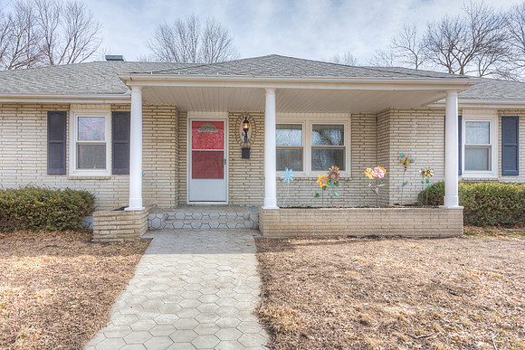 6701NBellefontaine-2