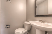 8607W83St-18