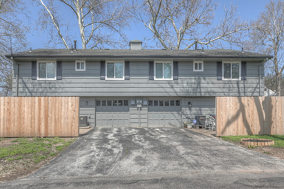 8607W83St-21